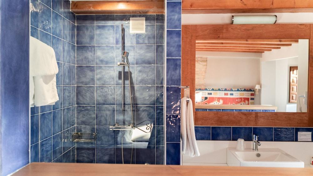 Hotel El Cerco Пуэнте-ла-Рейна Экстерьер фото